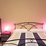 만치니 호스텔