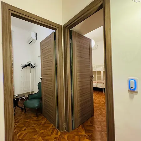 曼奇尼那不勒斯旅馆 * 那不勒斯