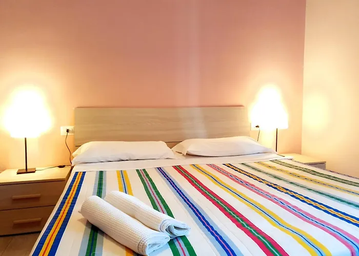 曼奇尼那不勒斯旅馆 旅馆 *