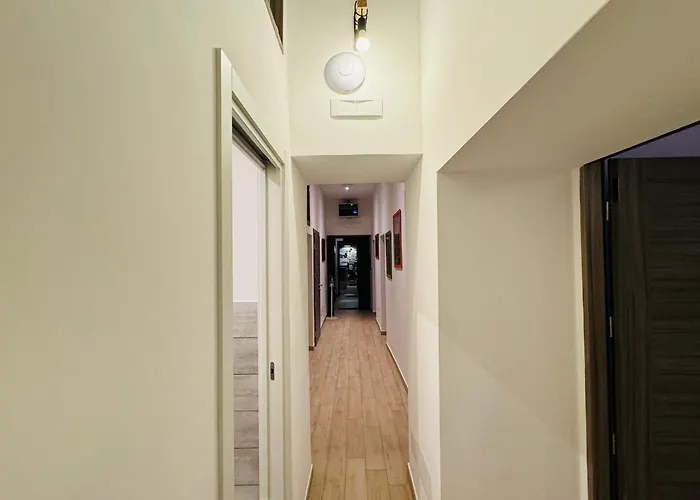 曼奇尼那不勒斯旅馆