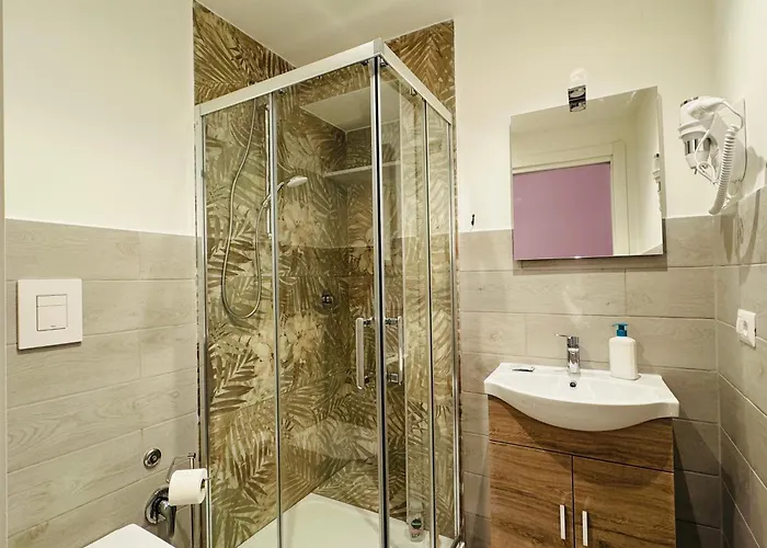 曼奇尼那不勒斯旅馆