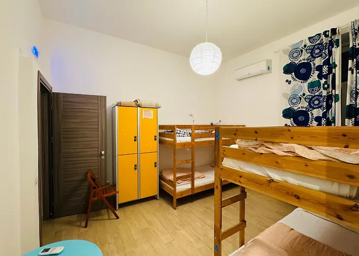 Hostel Mancini *